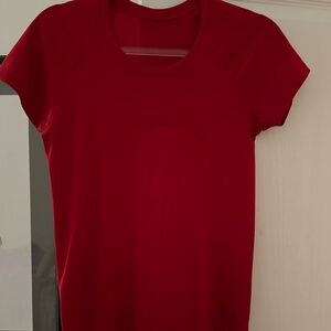 Limited Edition Swiftly Tech Size 6 Dark Red